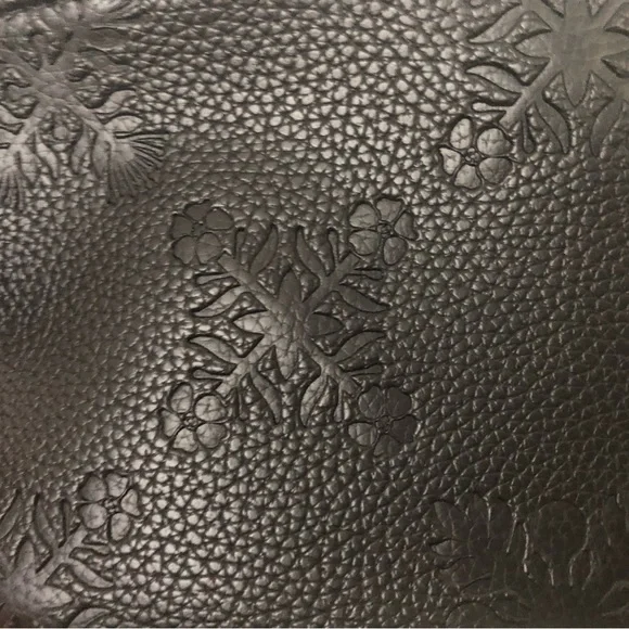 Hinas Treasures Kukui Fanny Pack - Picture 3 of 4